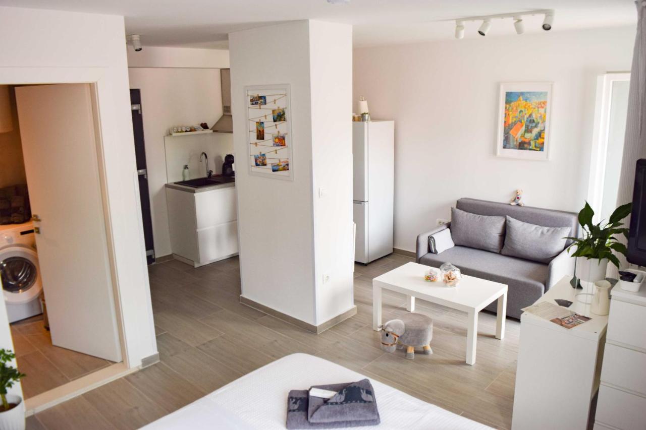 Studio Apartments Anija Dubrovnik Bagian luar foto